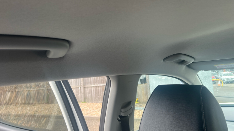 Kia Stonic 1.0T GDi 48V Connect 5dr DCT Petrol Estate